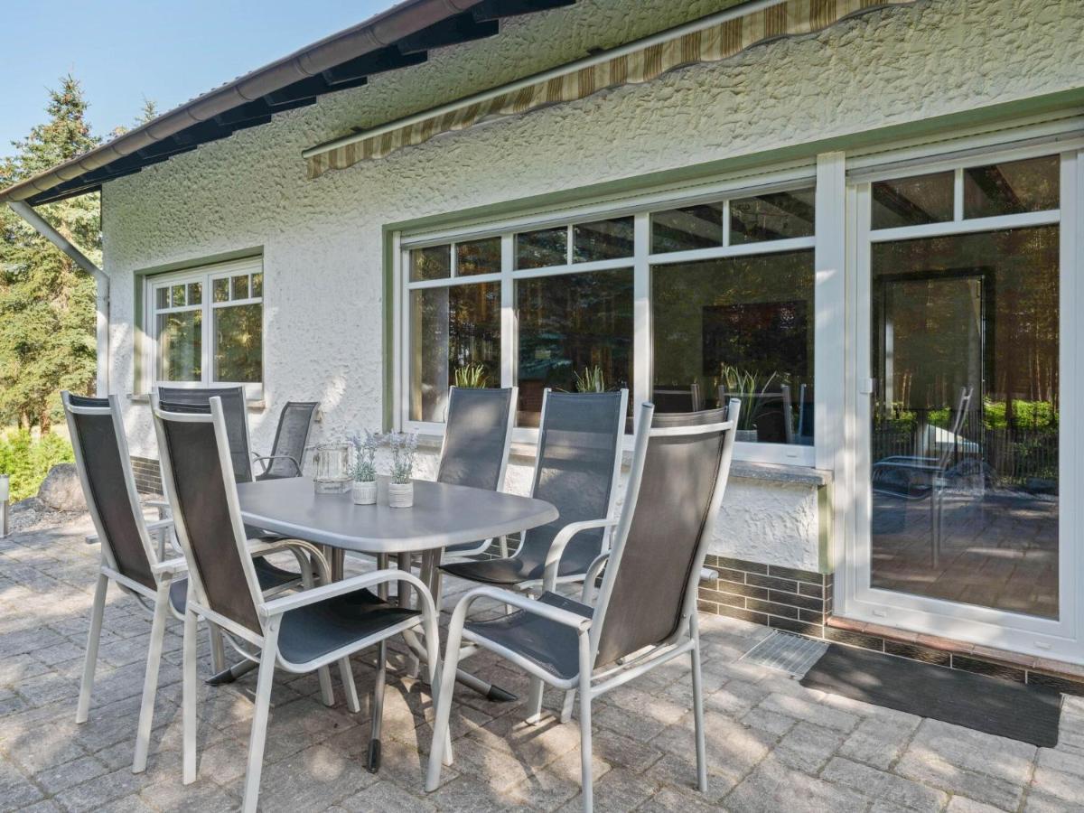A Detached Holiday Home In A Highly Scenic Area Trierscheid Exterior photo