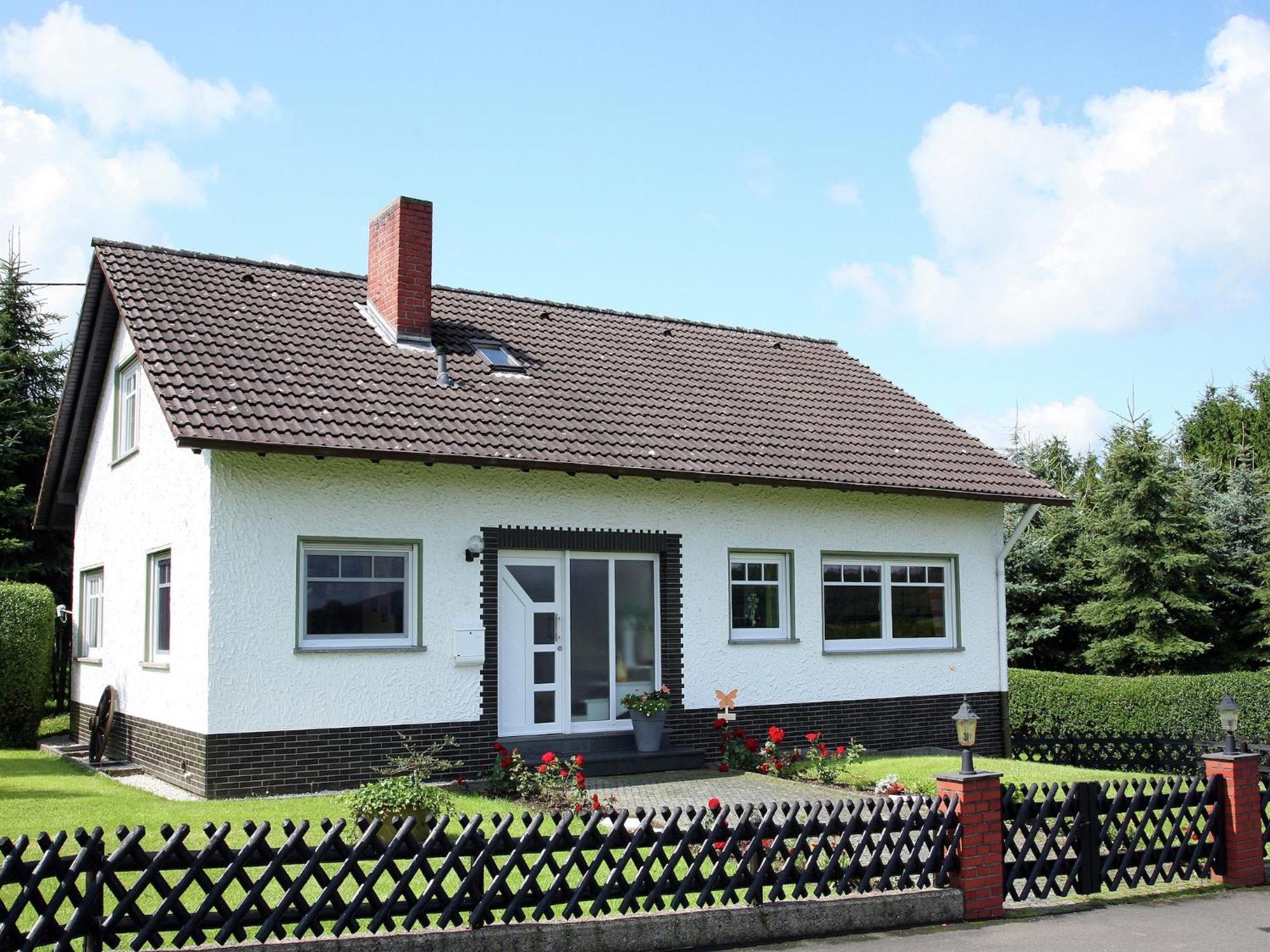 A Detached Holiday Home In A Highly Scenic Area Trierscheid Exterior photo